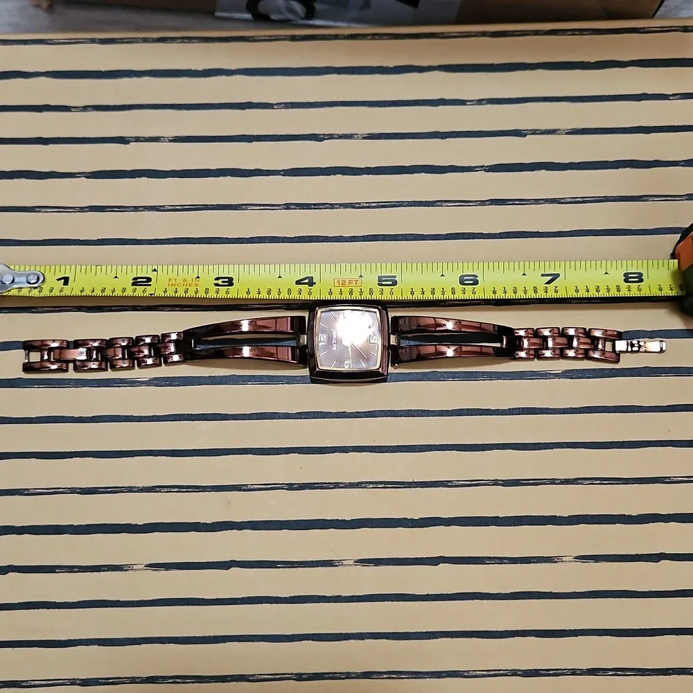 Bay Studio‎ Quartz Watch